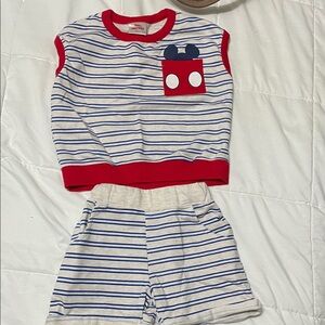 Mickey Mouse matching set.